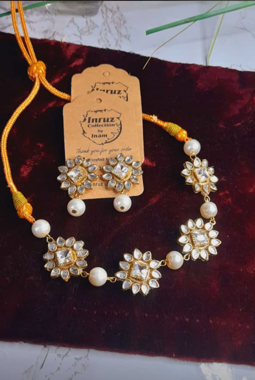 Kundan Flower Necklace & Pearl Earstud Set (IR204)